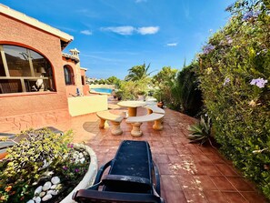 Outdoor dining - Villa Ágave - Benitachell, Costa Blanca (Benitachell)