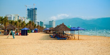 Beach nearby, 15 beach bars