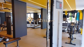 Fitness facility - ELEGANCE SUÍTES FREI CANECA (São Paulo)