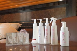 Room - Hotel Fine Garden Sakai (Sakai)