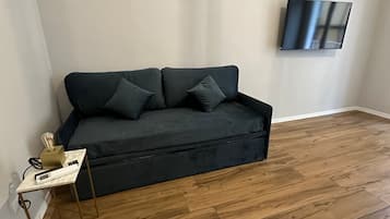 Aurora Room, Balcony, City View