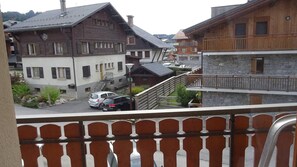 Property grounds - 350m from ski slopes, 1st floor, balcony, tv, 43m², Les Gets (Les Gets)