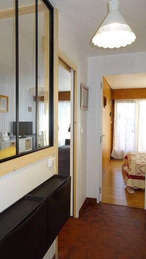 Room - 350m from ski slopes, 1st floor, balcony, tv, 43m², Les Gets (Les Gets)