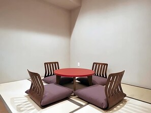 Room - Y S Inn Naha Oroku Ekimae (Naha)