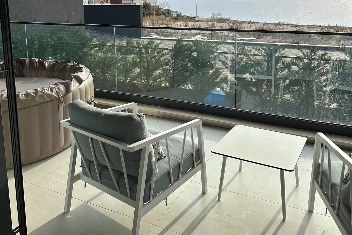 3 habitaciones, ropa de cama de alta calidad y cubrecamas