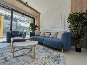 Panoramic Penthouse, 3 Bedrooms, Private Pool, Sea View | Living area | 51-inch Smart TV with satellite channels - Zados Luxury Residence (Zadar)