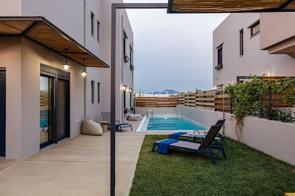 Executive-Villa | Eigener Pool