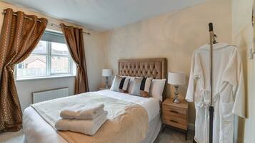 House | 2 bedrooms, free WiFi, bed sheets