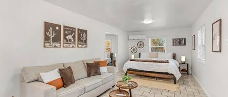 2 bedrooms, desk, iron/ironing board, travel cot