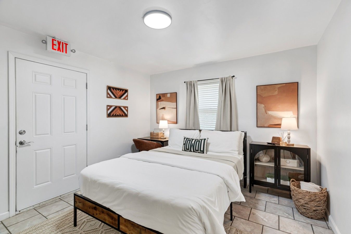 Honky Tonk Hideaway | 2br Near Historic Main St - Chesterfield, MO