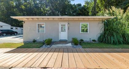 Honky Tonk Hideaway | 2BR Near Historic Main St
