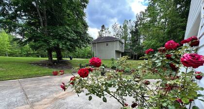 Villa Rica Suburbs – Minutes Away from Six Flags Over Georgia!