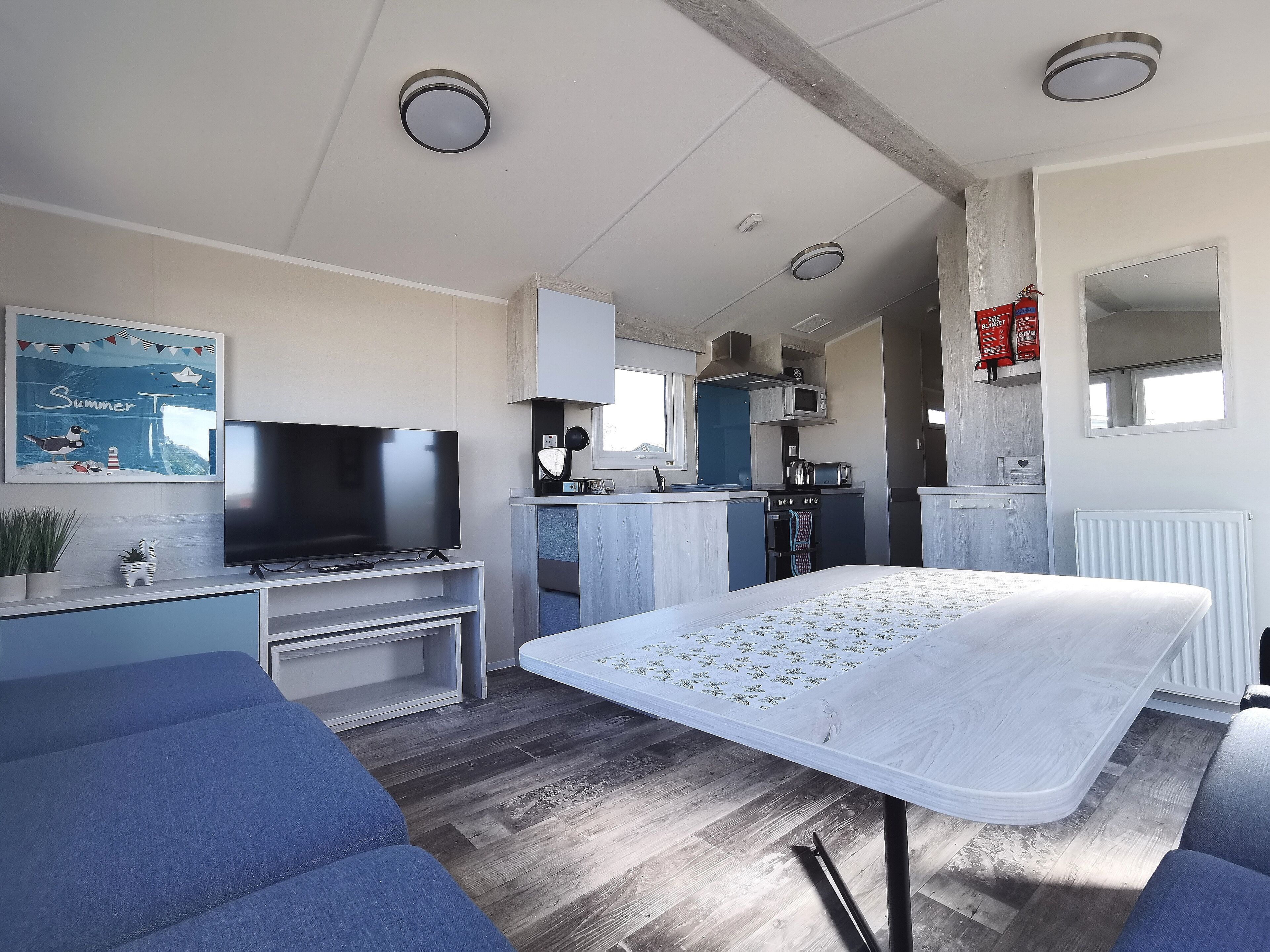 Chalet | Dining