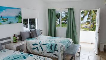 Superior Quadruple Room | Iron/ironing board, free WiFi