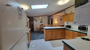 Private kitchen - cozy vacation home with fantastic Lake access! (Gladwin)