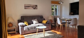 TV - Appartement Situé Dans le Balaia Golf Village au Calme à 800 m de la Plage (Albufeira)