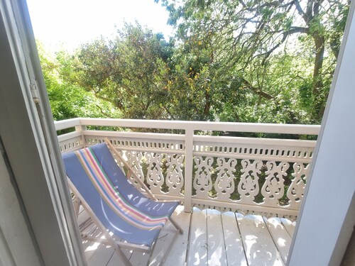 Beau T2 lumineux avec balcons
