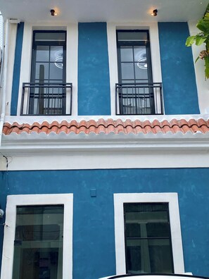 Front of property - RIG Colonial Experience (Santo Domingo)
