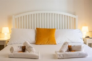 2 habitaciones, tabla de planchar con plancha, internet y ropa de cama 