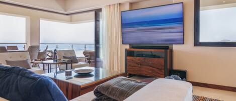 TV connectée, baby-foot, table de tennis de table, chaßne hi-fi