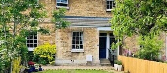 A Charming Two Bedroom Cottage near Burghley Park
