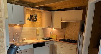 L'annexe Appartement EN Bois Avec Terrasse ET Jardinet Familial