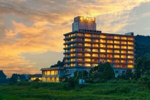 Exterior - Misasa Royal Hotel (Misasa)