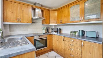 Microwave, oven, stovetop