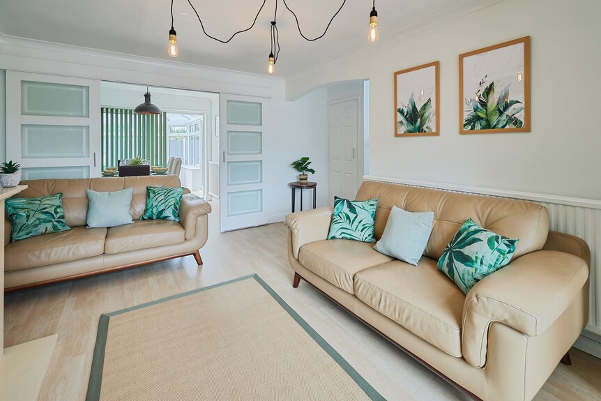 Chester Home Only 2km From Famous Races And Roman City, Sleeps 6 By Restfully - Chester