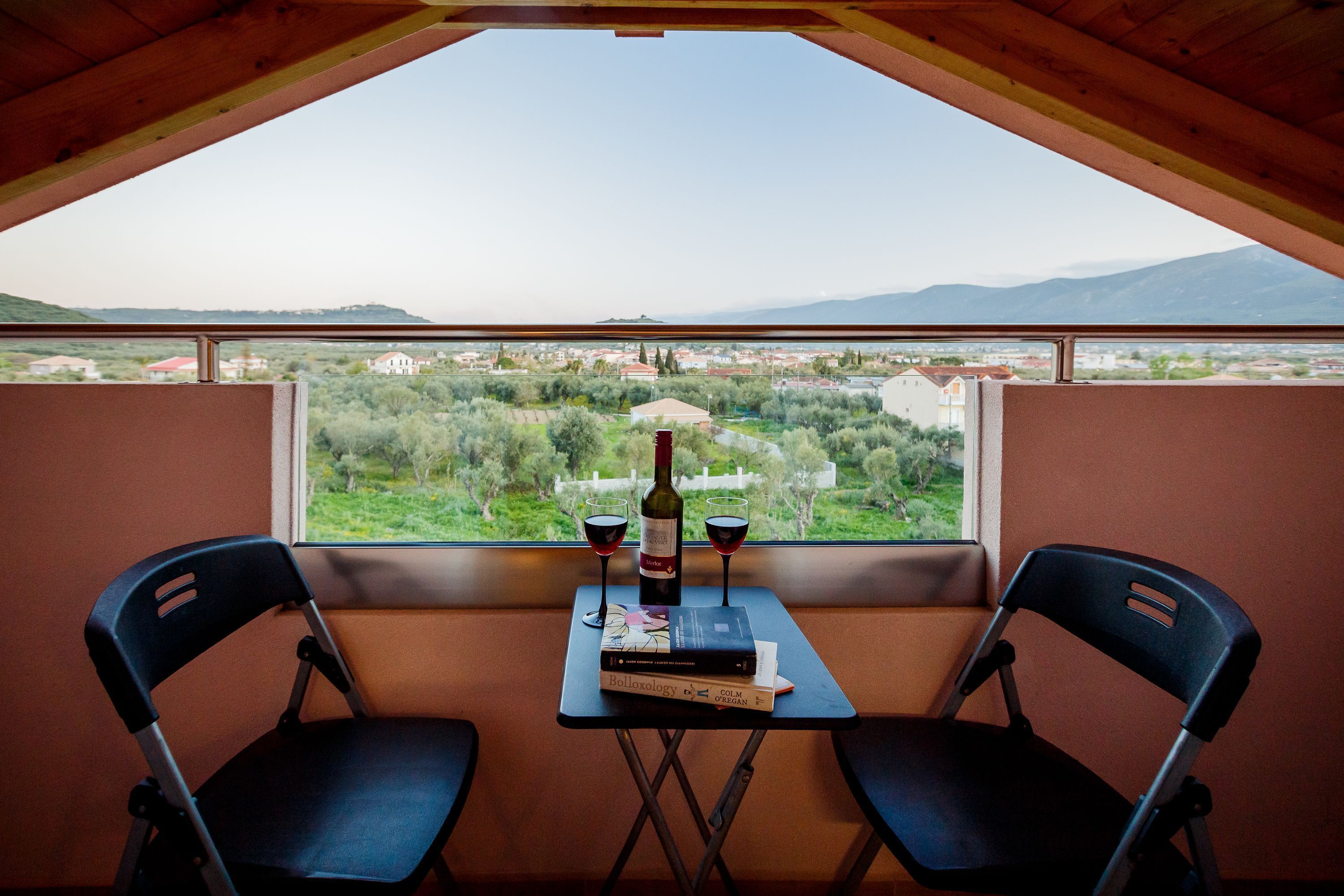 Apartamento | 9 quartos, quartos à prova de som