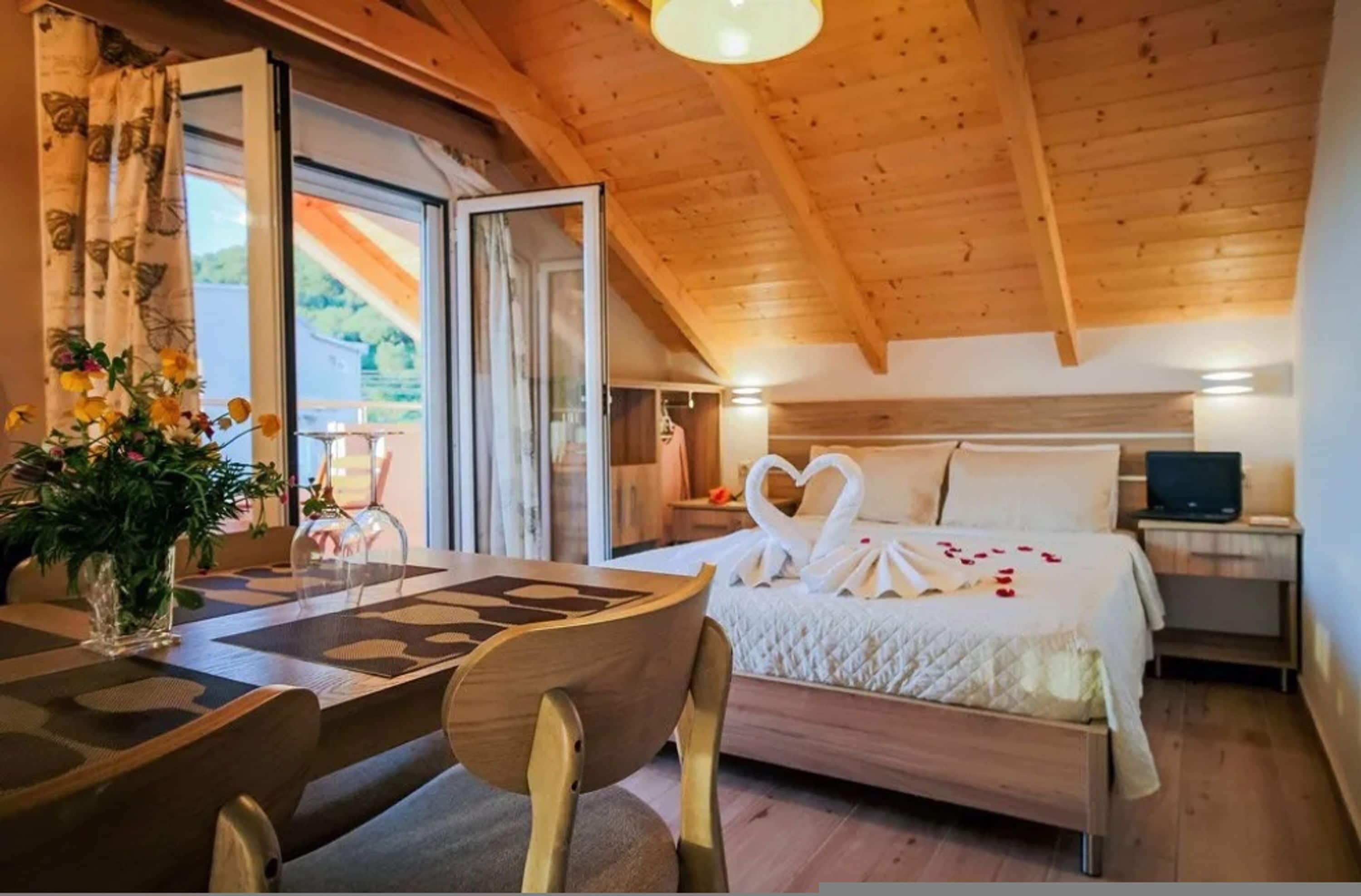 公寓 | 9 間睡房、隔音