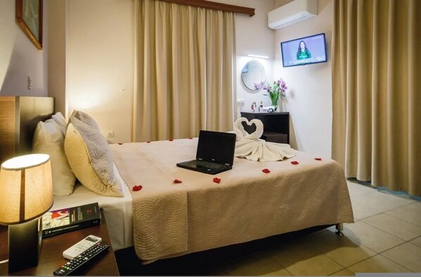 Apartment | 9 bedrooms, soundproofing - Mirimar Apartments Zante (Zakynthos)