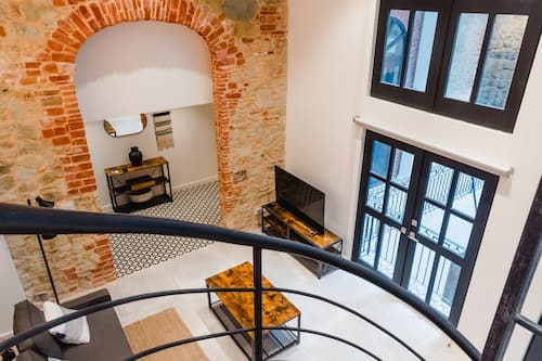 Apartment, 2 Bedrooms (1A) | Living area