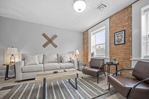 Smart TV - Western-Themed 2-Bedroom Hideout for Outlaws 204-2 (Saint Charles)