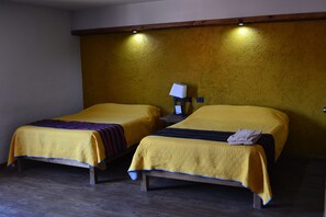 20 bedrooms, free WiFi - SANTA CRUZ PLUS (Bocoyna)