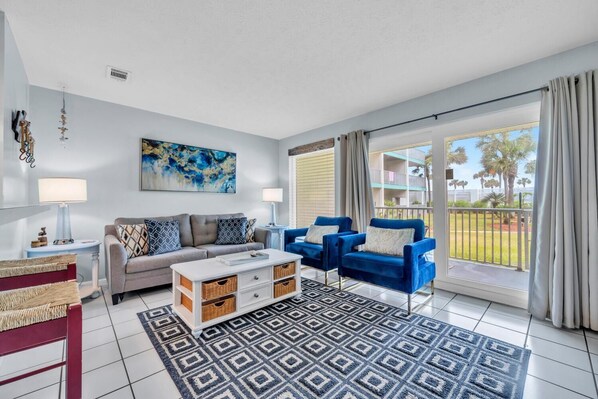 Condo, 1 Queen Bed with Sofa bed (Nautical Watch E-3) | Living area | TV