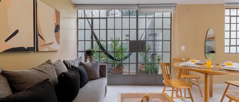 Basic Apartment | Living room | Flat-screen TV