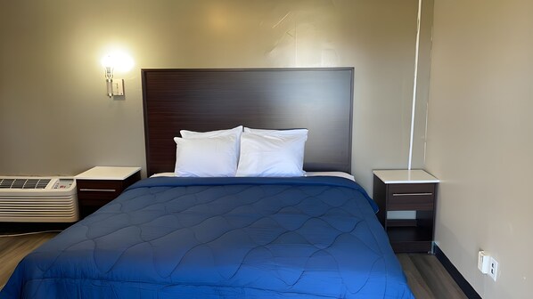 Free WiFi, bed sheets