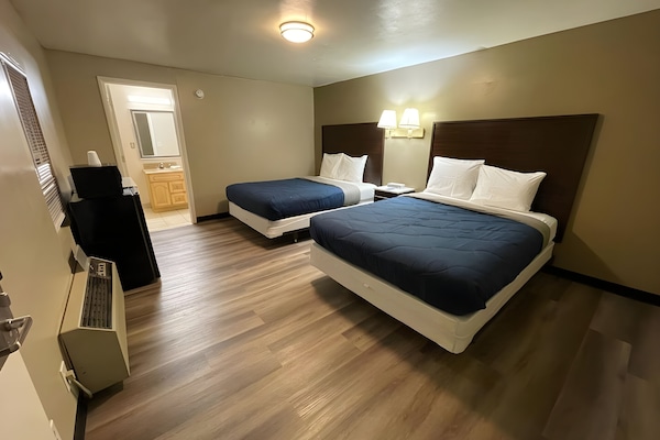 WiFi (free), bed sheets
