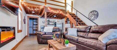 Télévision, cheminée