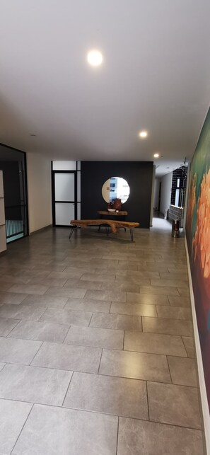 Reception - MINERIA 13 by Mr. W (Mexico City)