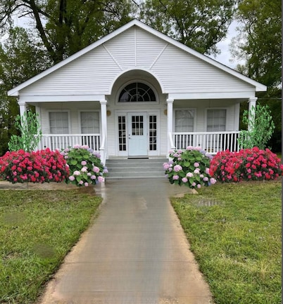 A comfortable country cottage with unique charm and appeal.