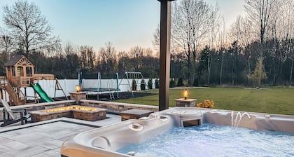 Feral Woods - Tranquil Private Getaway