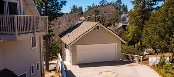 New 1-Bdrm Apartment Suite - Pet-Friendly Cozy Mountain Escape Near Trail & Lake