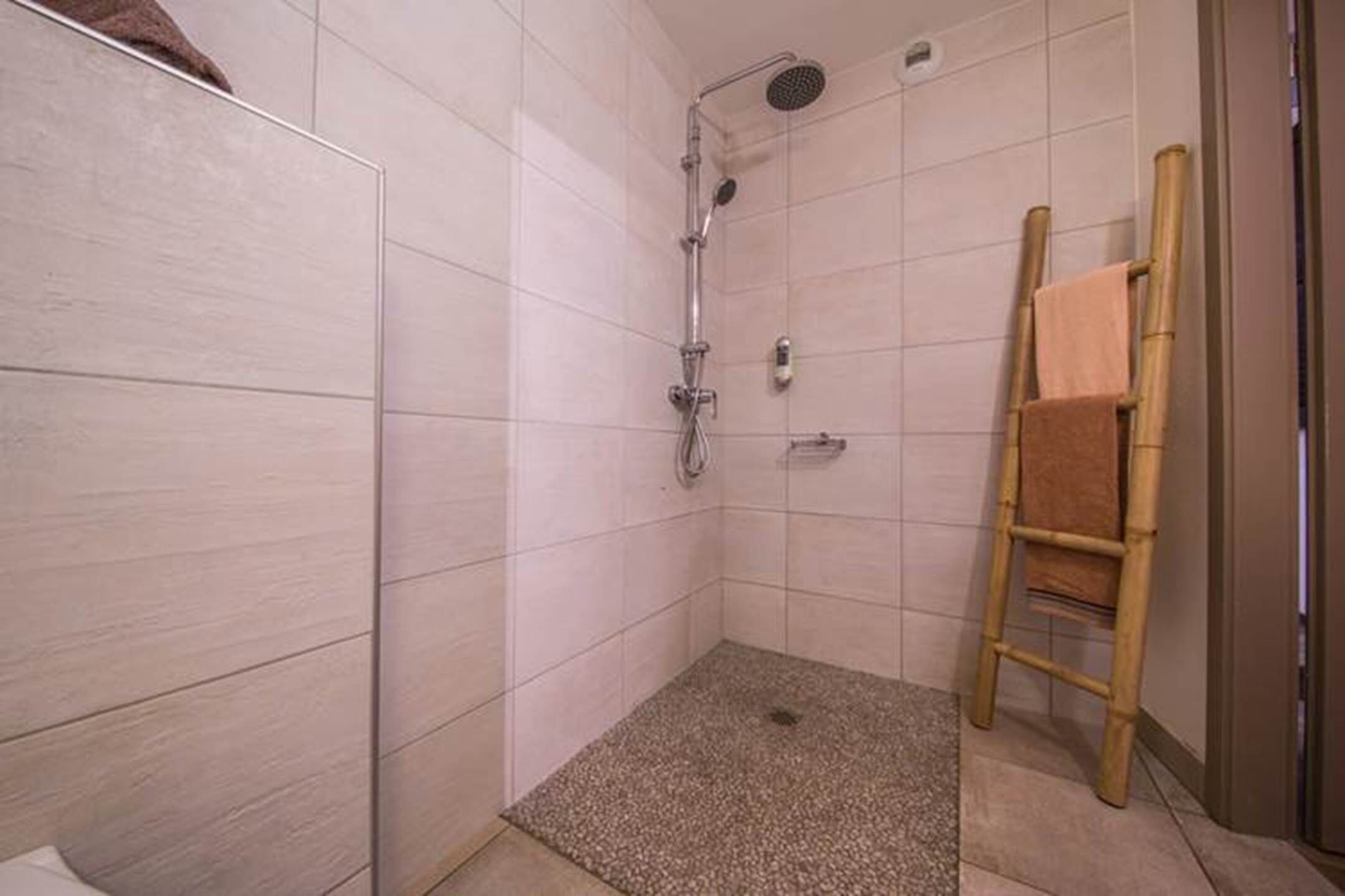 Hair dryer, towels