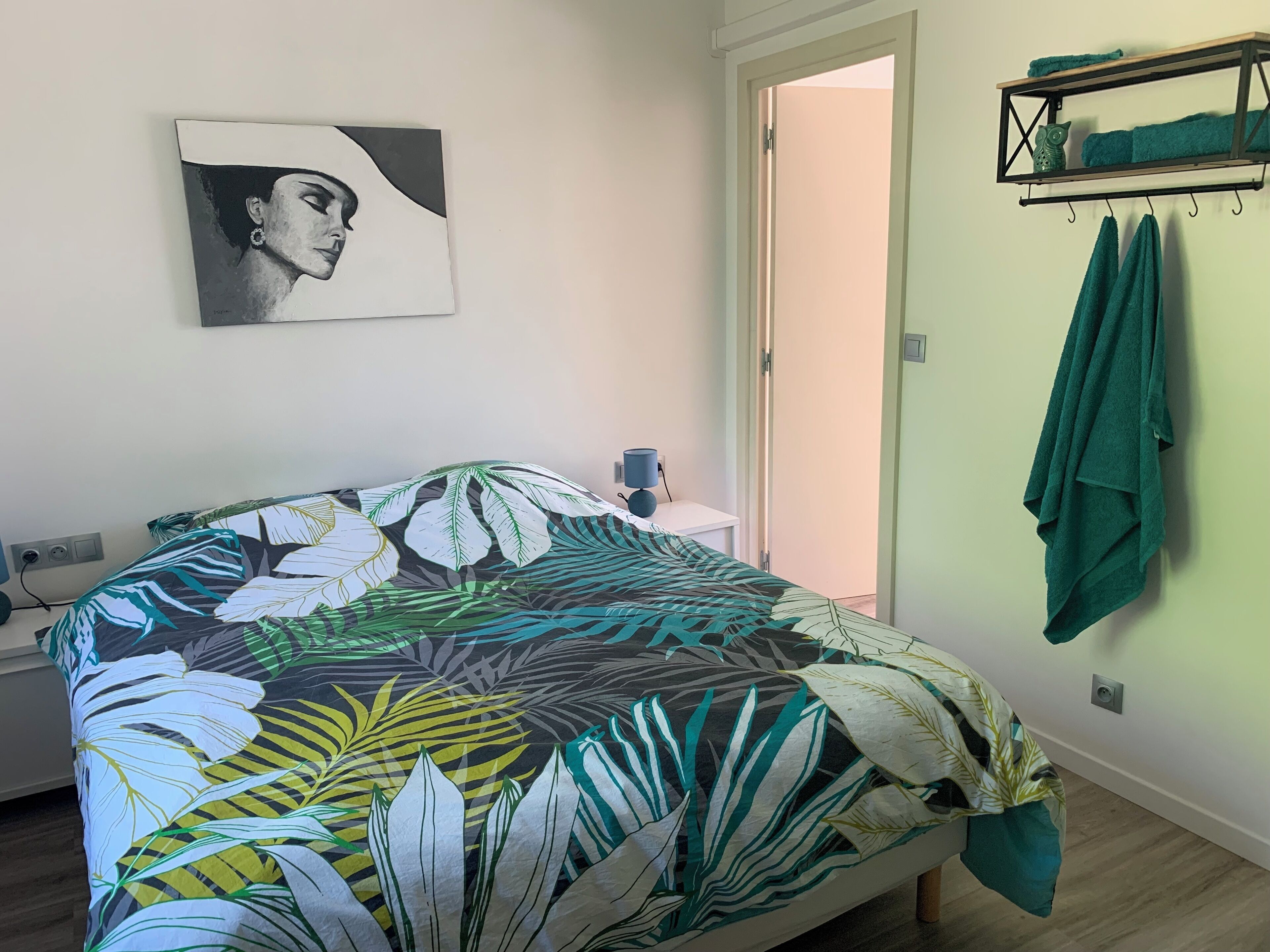 1 bedroom, free WiFi, bed sheets