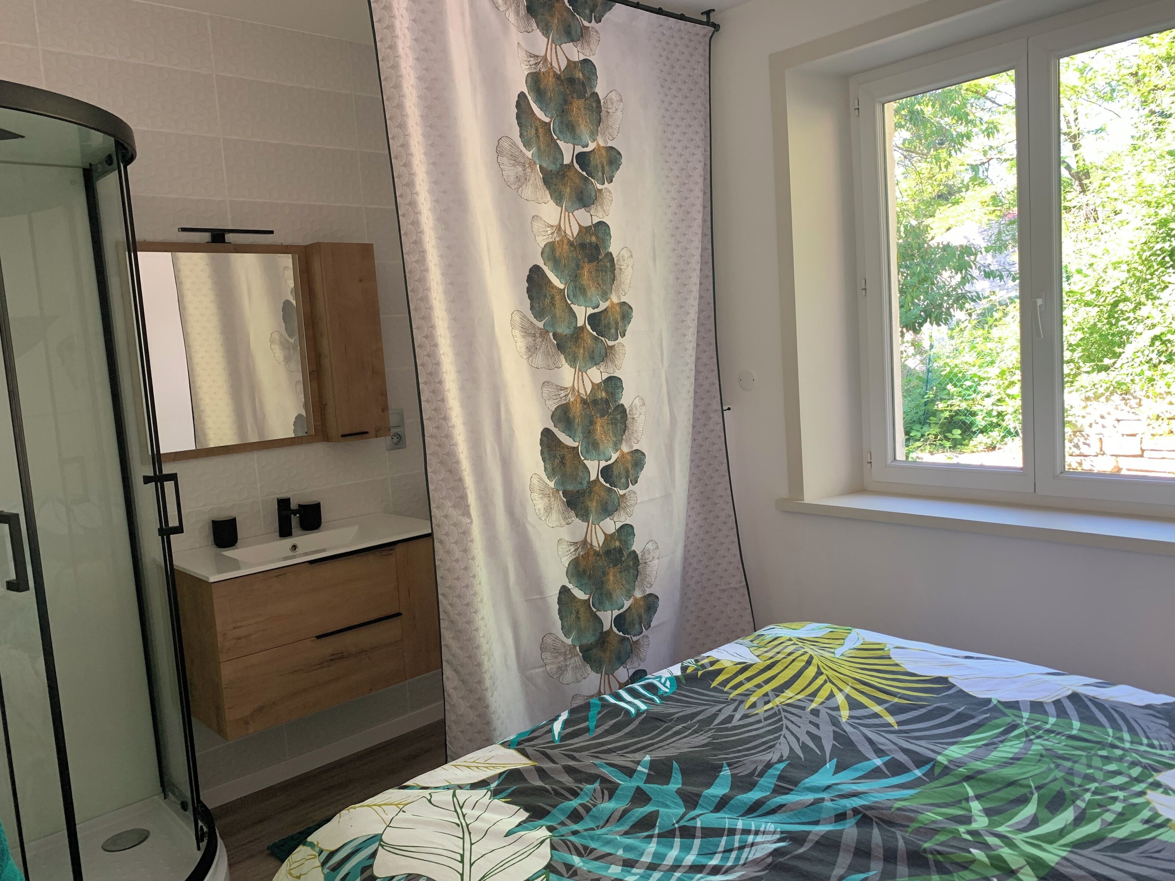 1 bedroom, free WiFi, bed sheets
