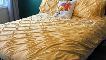 2 bedrooms, WiFi, bed sheets