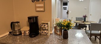 Vintage Garden in the City Home