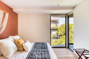 Appartement Deluxe | Espace de travail pour ordinateurs portables, rideaux d’obscurcissement